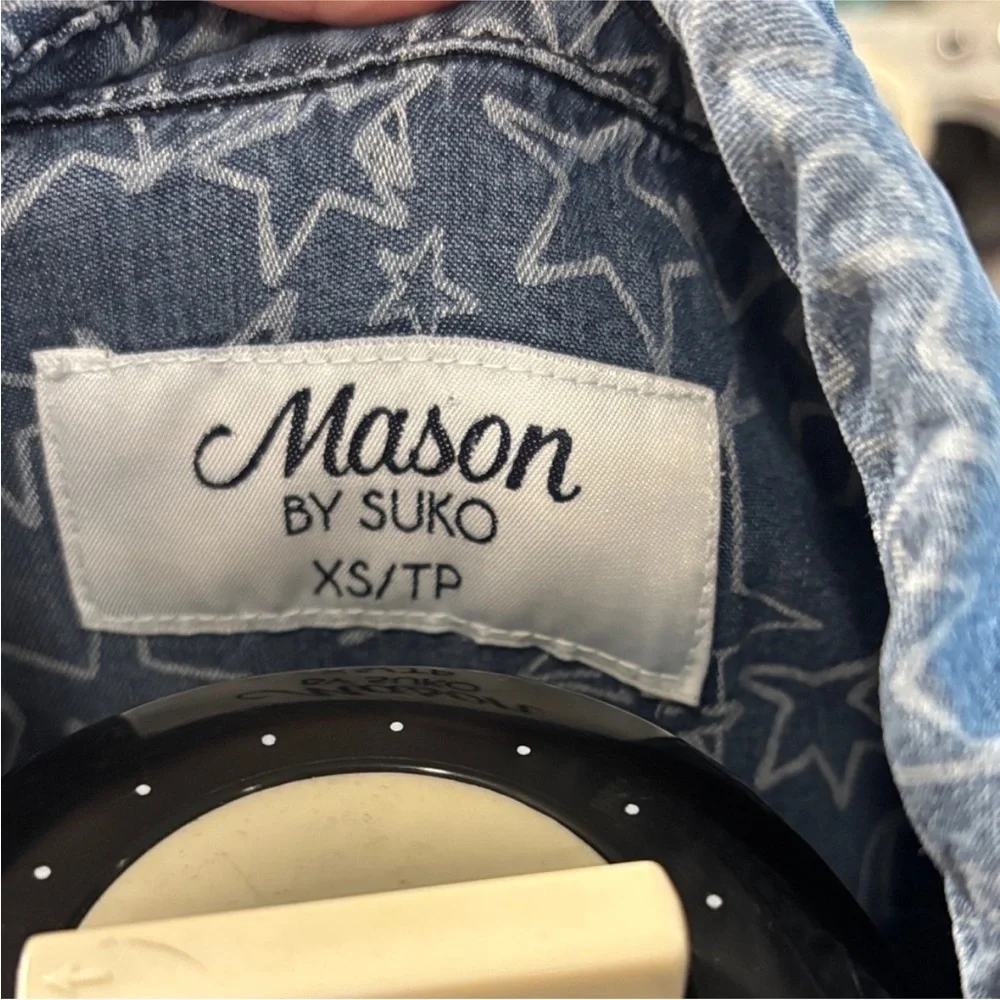 💝Free Blue Star Pattern Button Down Denim shirt xs - Picture 3 of 5